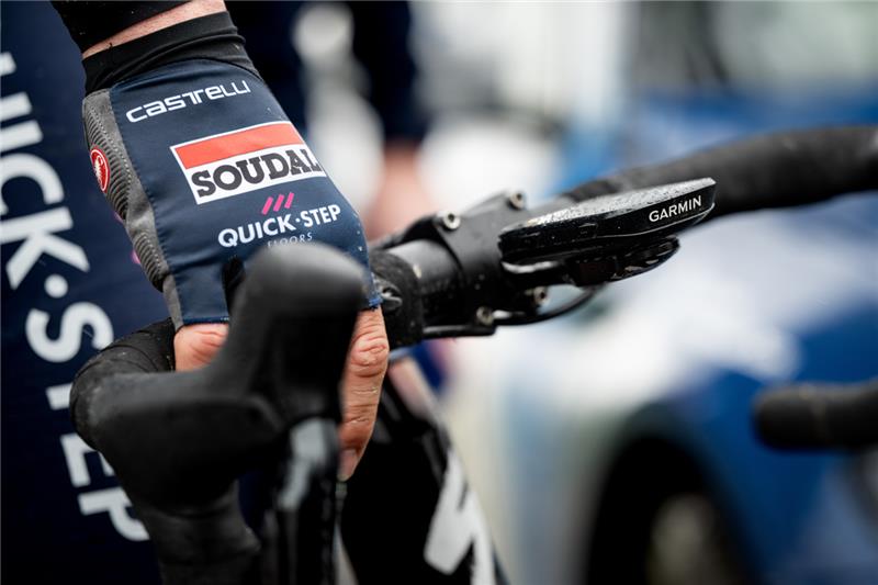 ACCESSOIRES | GPS- en camerabevestigingen