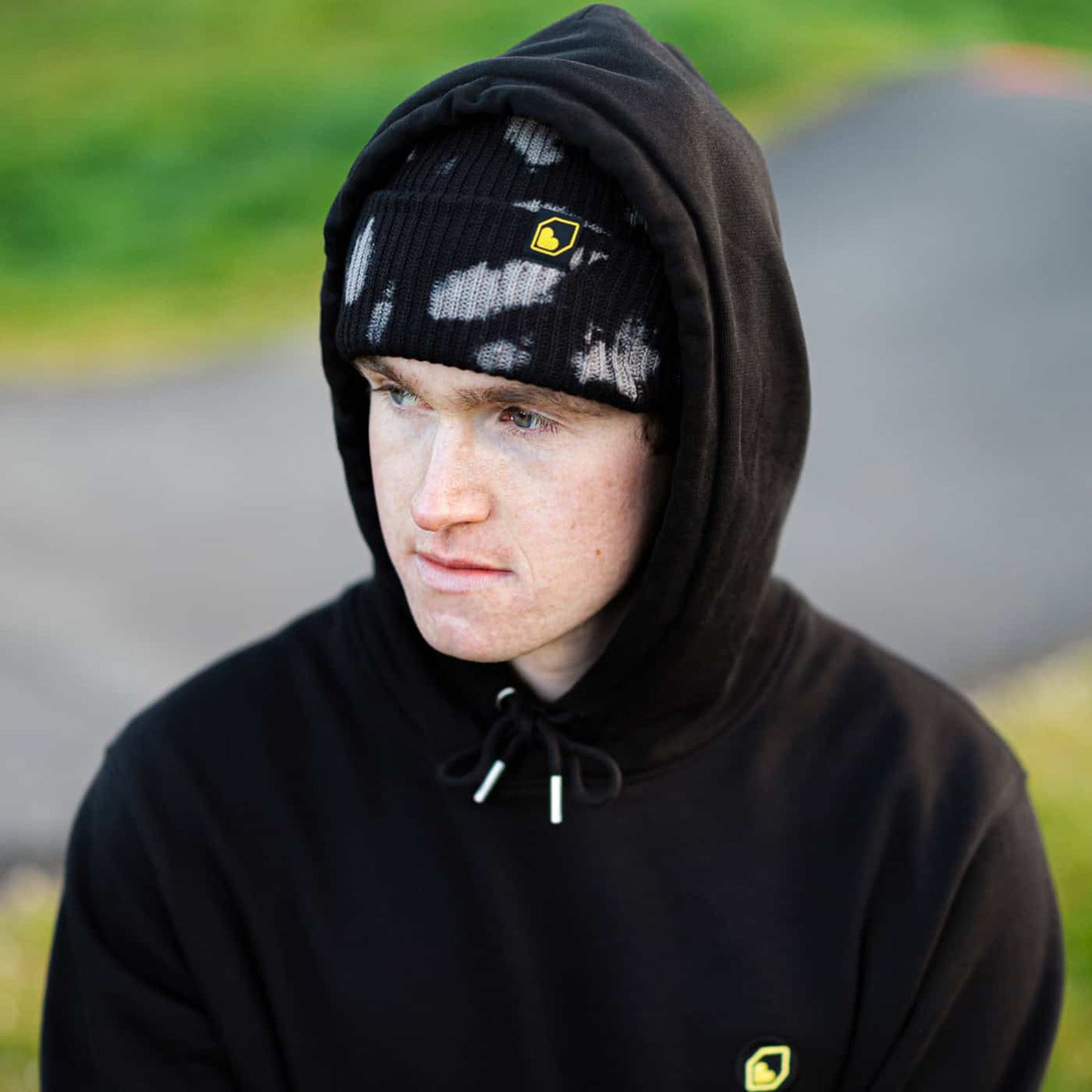 BURGTEC MOBSTER muts zwart/grijs