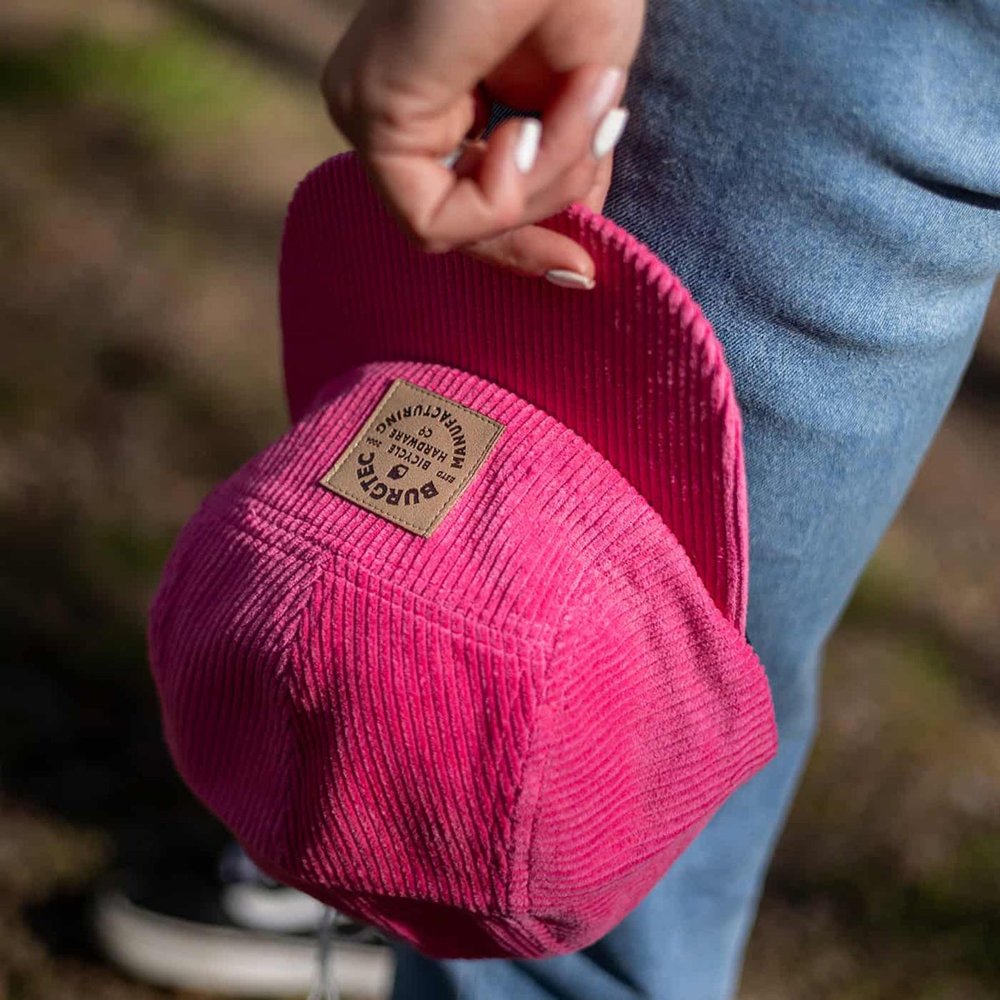 BURGTEC BANDIT CORDUROY VIJF PANEL Cap Roze Giftige Barbie