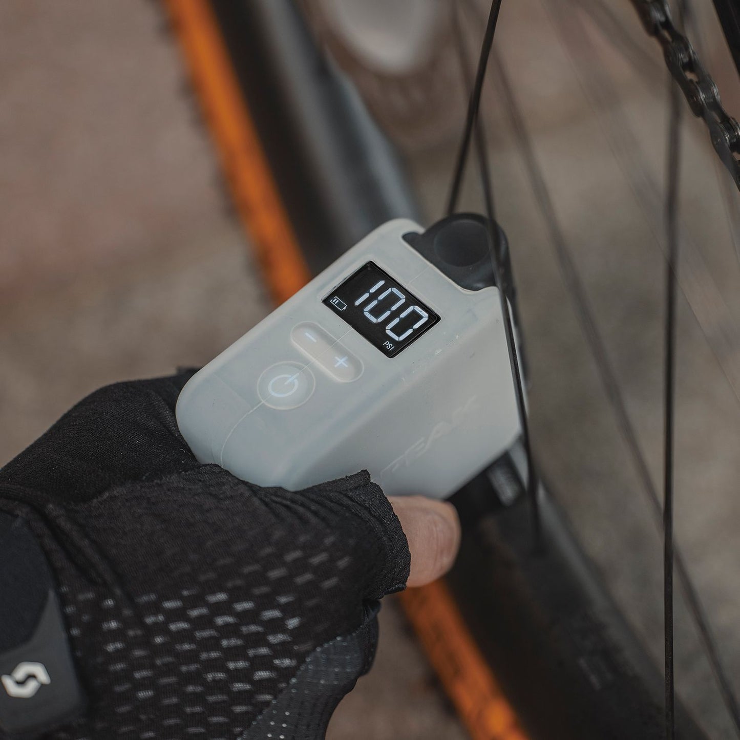 TOPEAK E-BOOSTER DIGITAL elektrische pomp