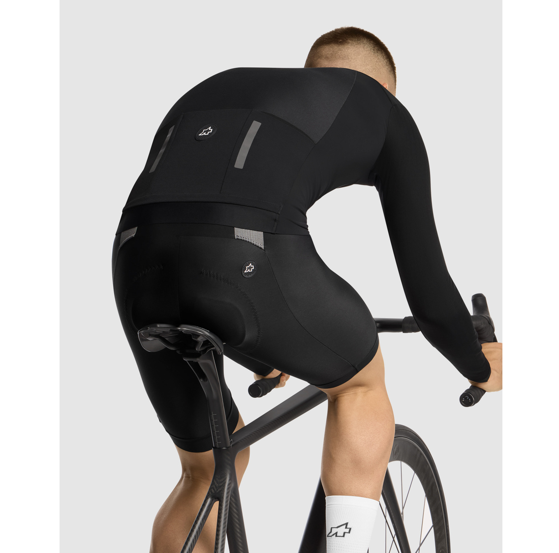 ASSOS MILLE GTS S11 Zwart Serie jack