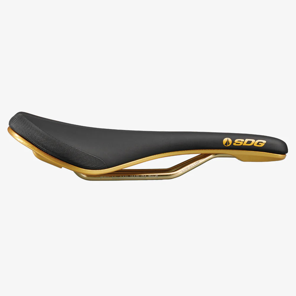 SDG BEL-AIR V3 Galactic Rails Lux-Alloy zadel Zwart/Goud