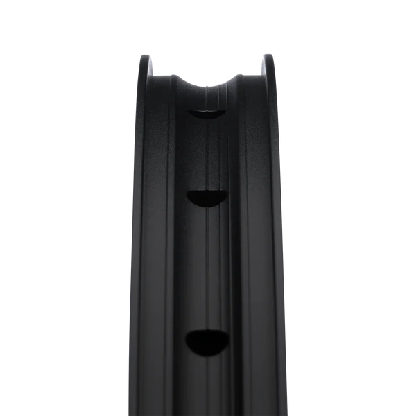 Voorwiel CRANKBROTHERS SYNTHESIS Aluminium 2.0 DH Ratchet 29" 20x110 mm Boost Zwart