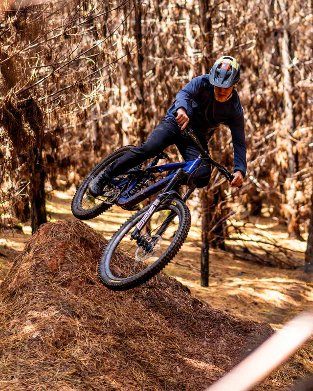 DHARCO ATHER Broek Zwart