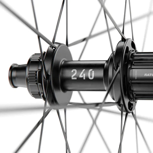 Paar DT SWISS ARC 1400 DICUT 65 Tubeless Ready wielen (Center Lock)