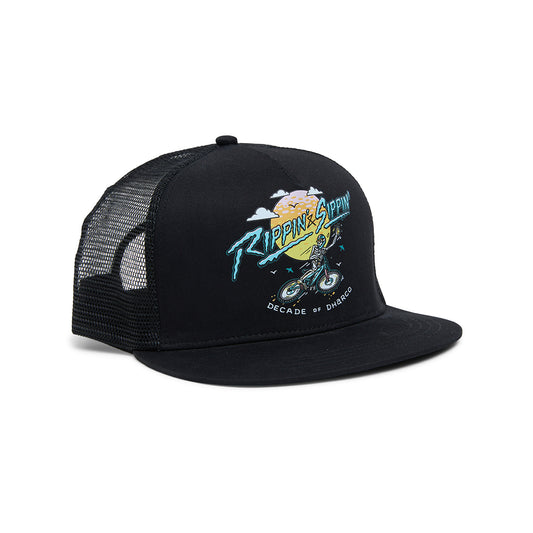 DHARCO FLAT BRIM TRUCKER RIPPIN EN SIPPIN Pet Zwart