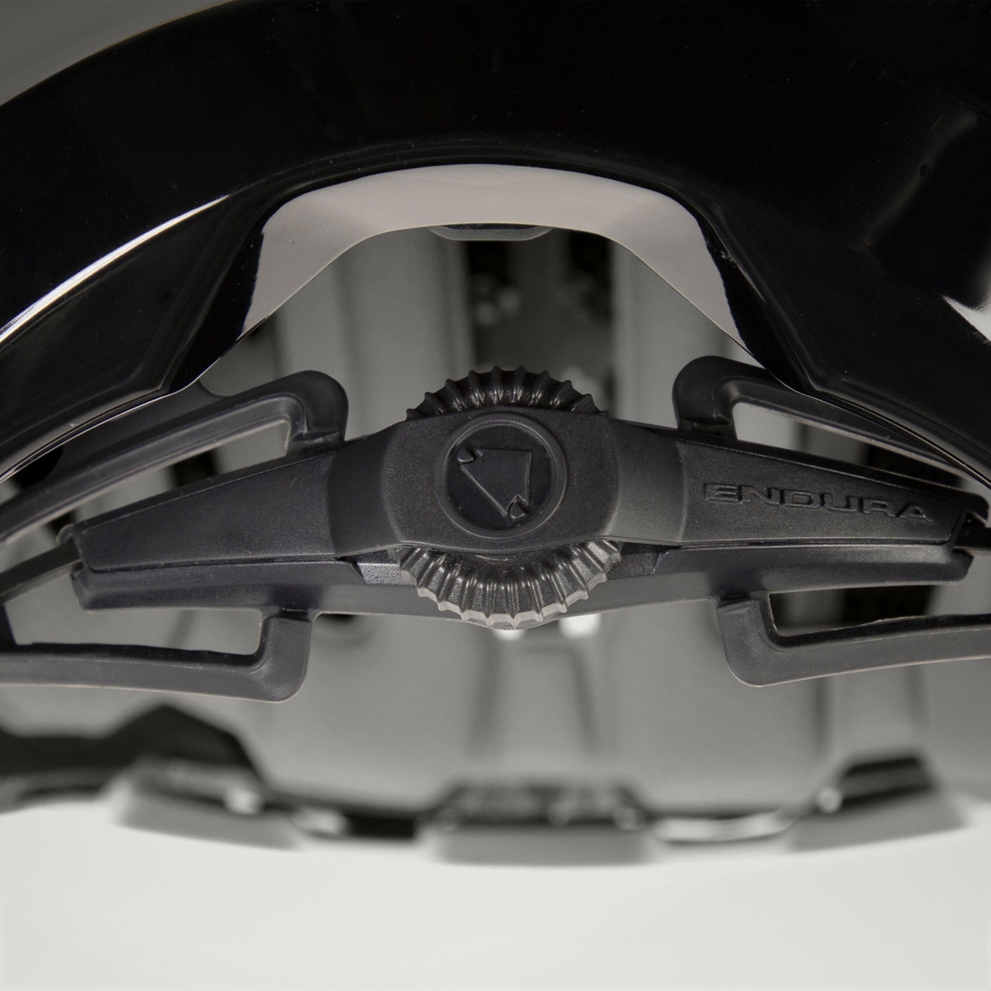 ENDURA MT500 MIPS zwarte mountainbikehelm