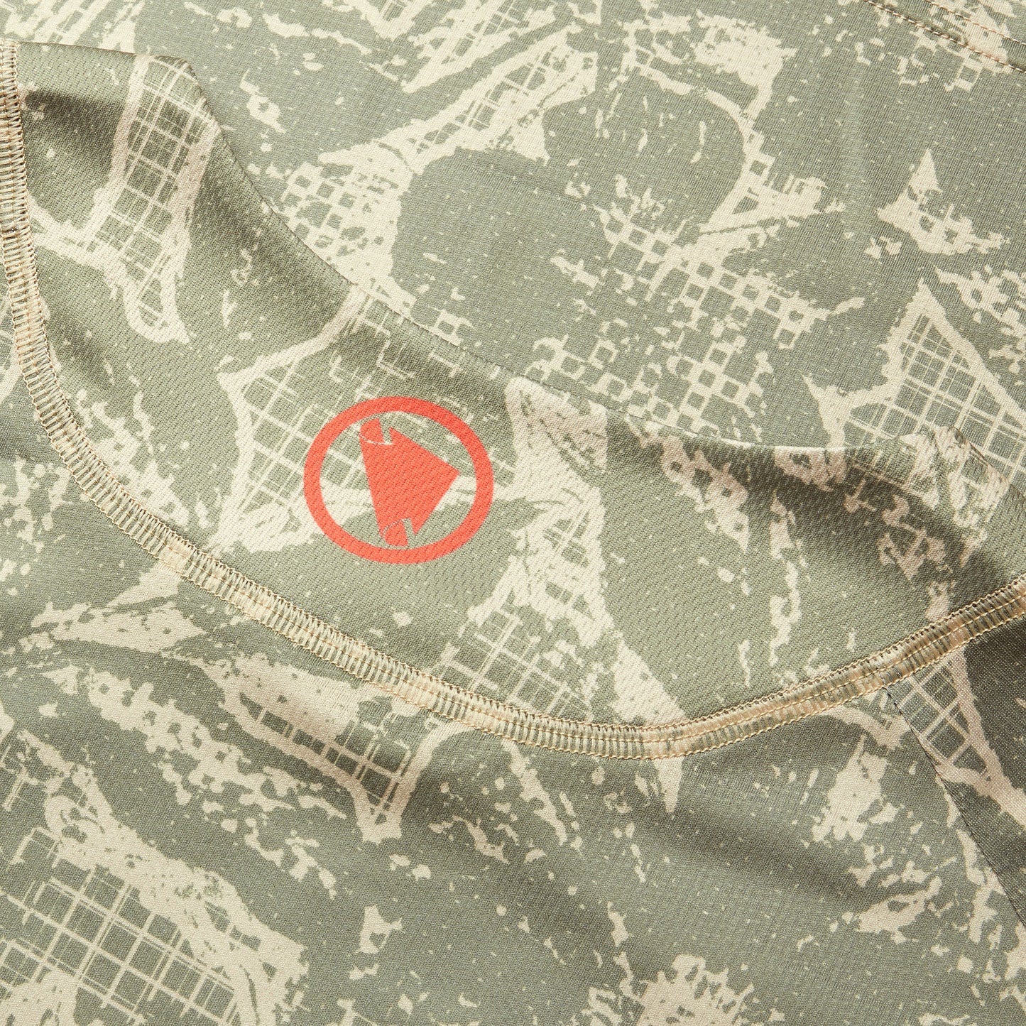 ENDURA LTD Geprinte Camo Jersey Lange Mouw Khaki 2025