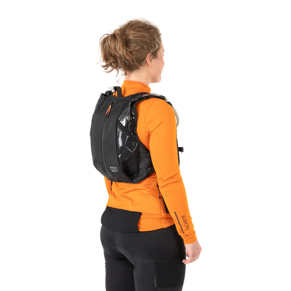 RESTRAP RACE Hydratatiejack Zwart