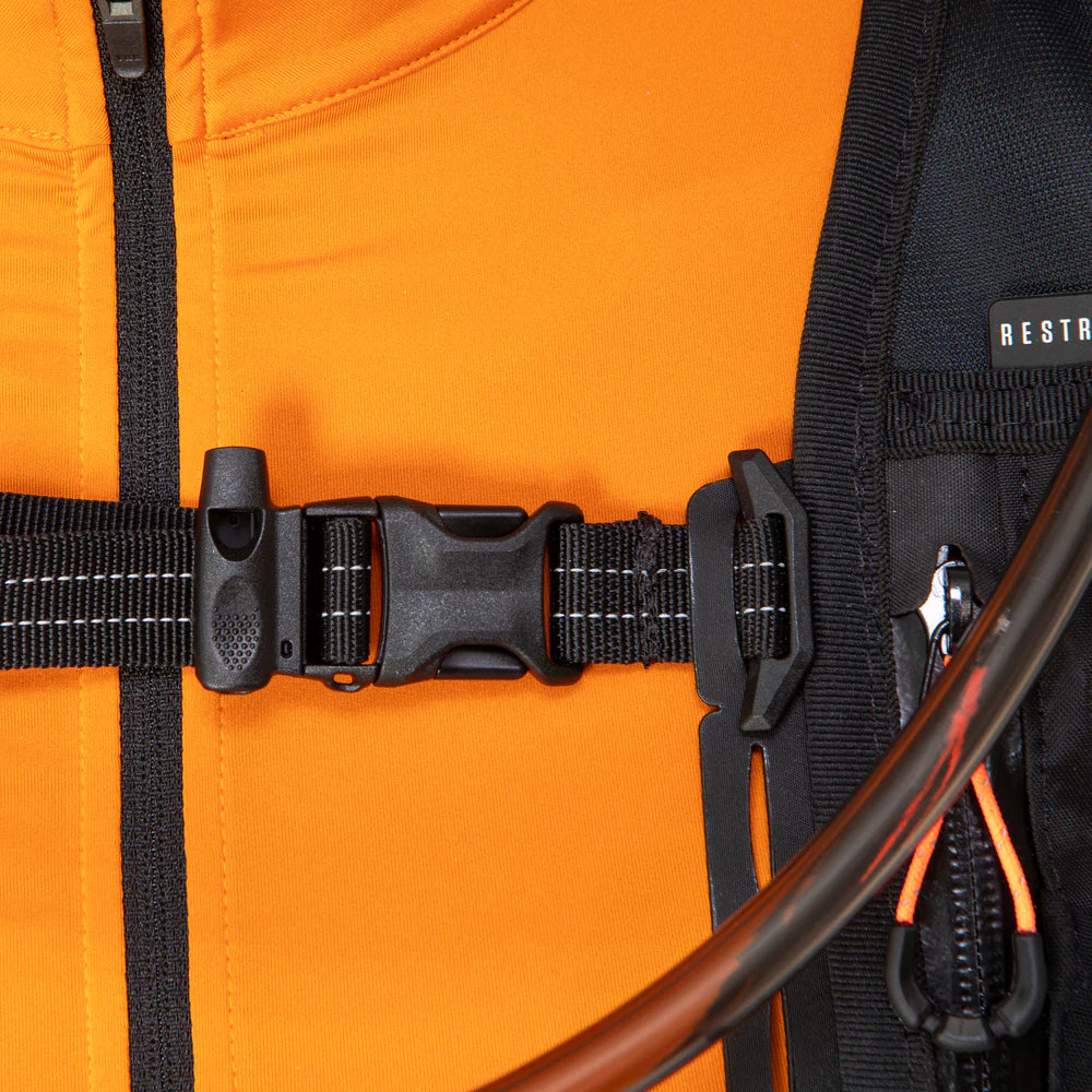 RESTRAP RACE Hydratatiejack Zwart