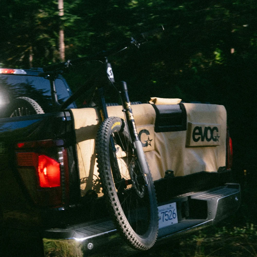 Achterklepbeschermer EVOC TAILGATE PAD Beige