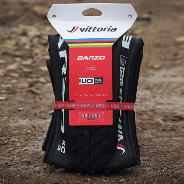 VITTORIA Barzo 29x2.1 TLR "UCI Rainbow Edition" Tubeless Ready Zachte band