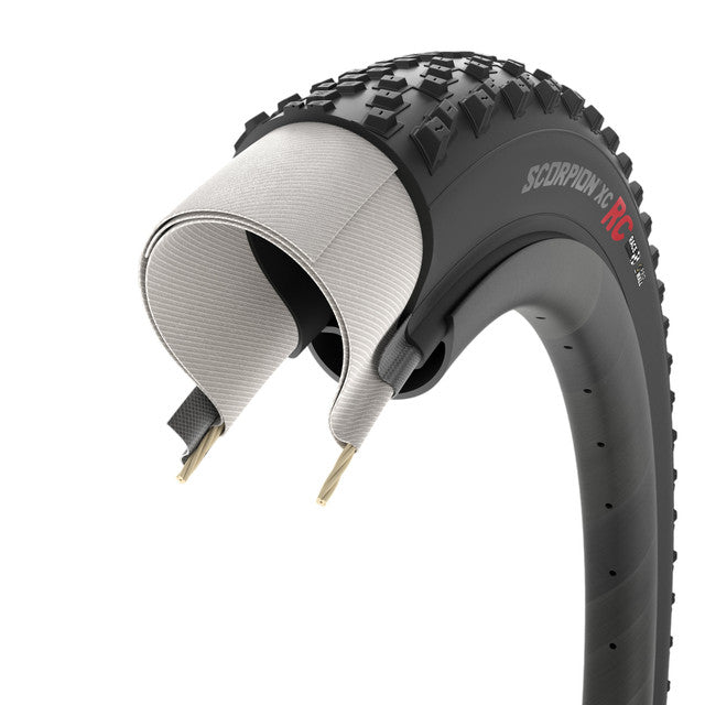 PIRELLI SCORPION RACE XC RC Lite 29x2.40 Tubeless Ready Zacht Zilver band
