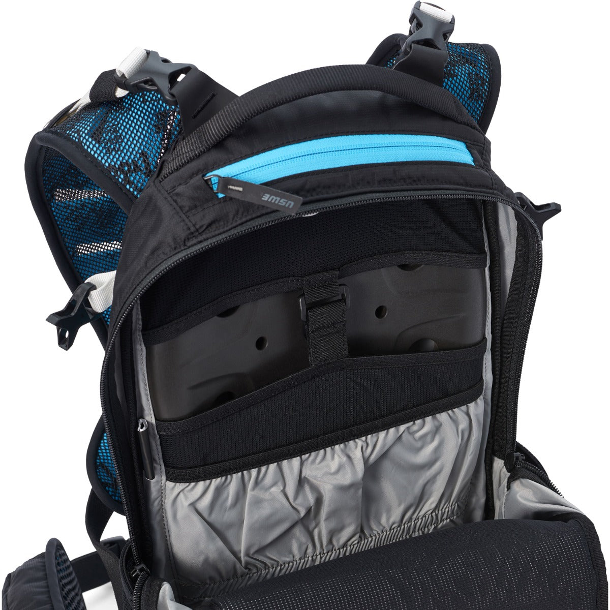 USWE FLOW 16 L rugzak met geïntegreerde schouderriem Zwart/Blauw