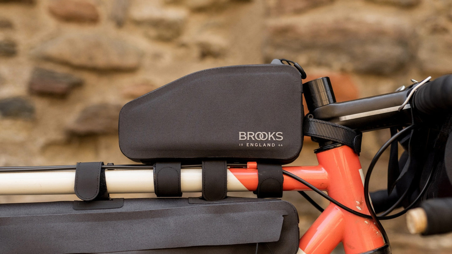 BROOKS SCAPE 0,9L Frametas Zwart