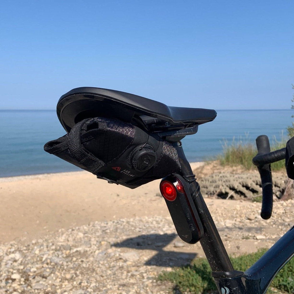 Zadeltas KOM CYCLING SADDLE ROLL