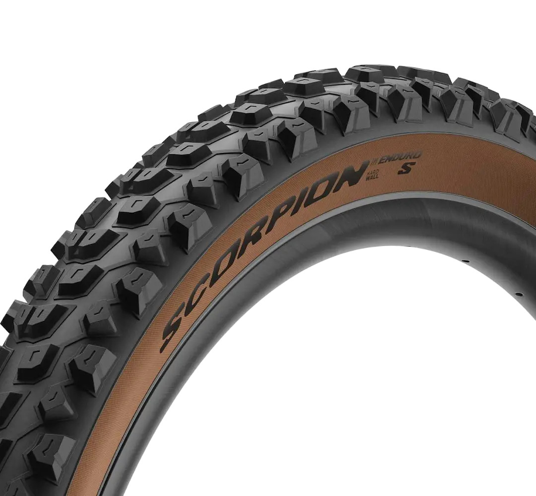 PIRELLI SCORPION ENDURO S CLASSIC 29x2.40 HardWall Tubeless Ready Zacht 4190100 band