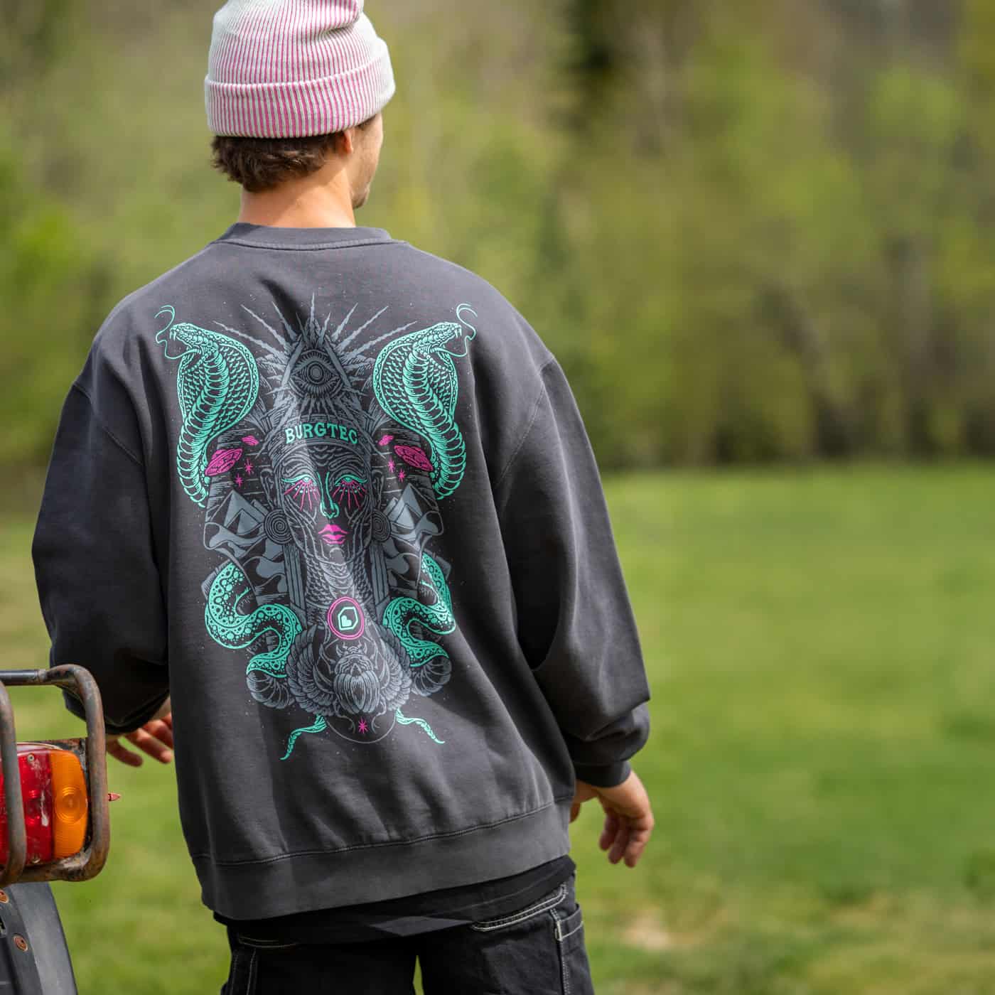 BURGTEC DESERT QUEEN FADED sweatshirt