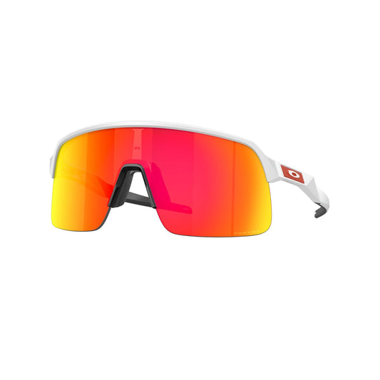 OAKLEY SUTRO LITE Wit Matte Prizm Robijn - OO9463-1839