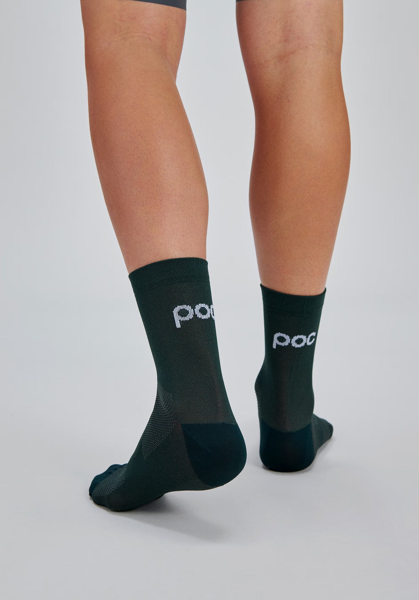 POC CADENCE SHORT Groen