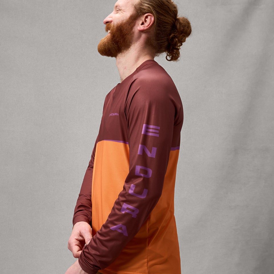 ENDURA SINGLETRACK CORE PRINTED Jersey Lange Mouw Einde Oranje
