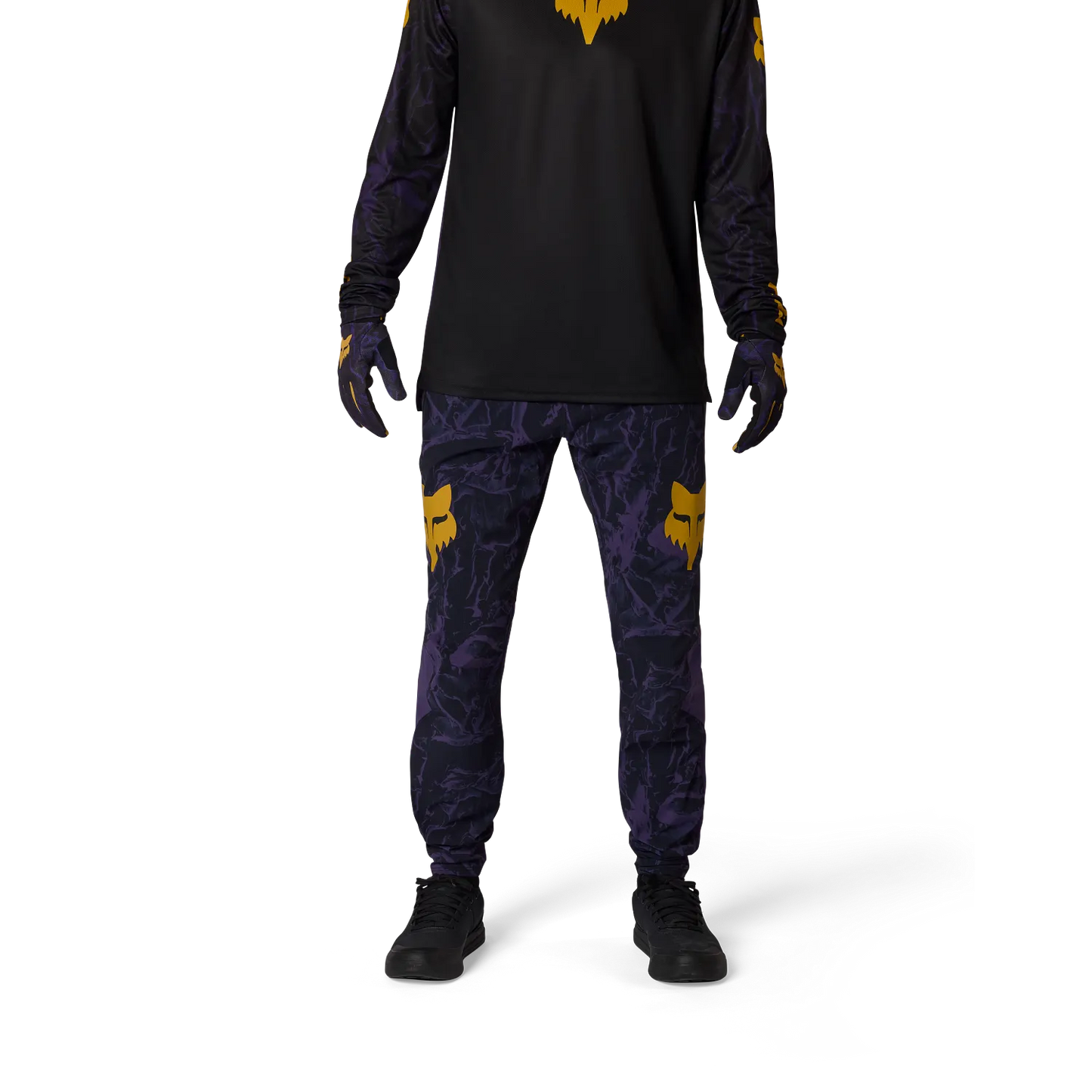 FOX RANGER IMAGE PRINT Broek Violet Plum