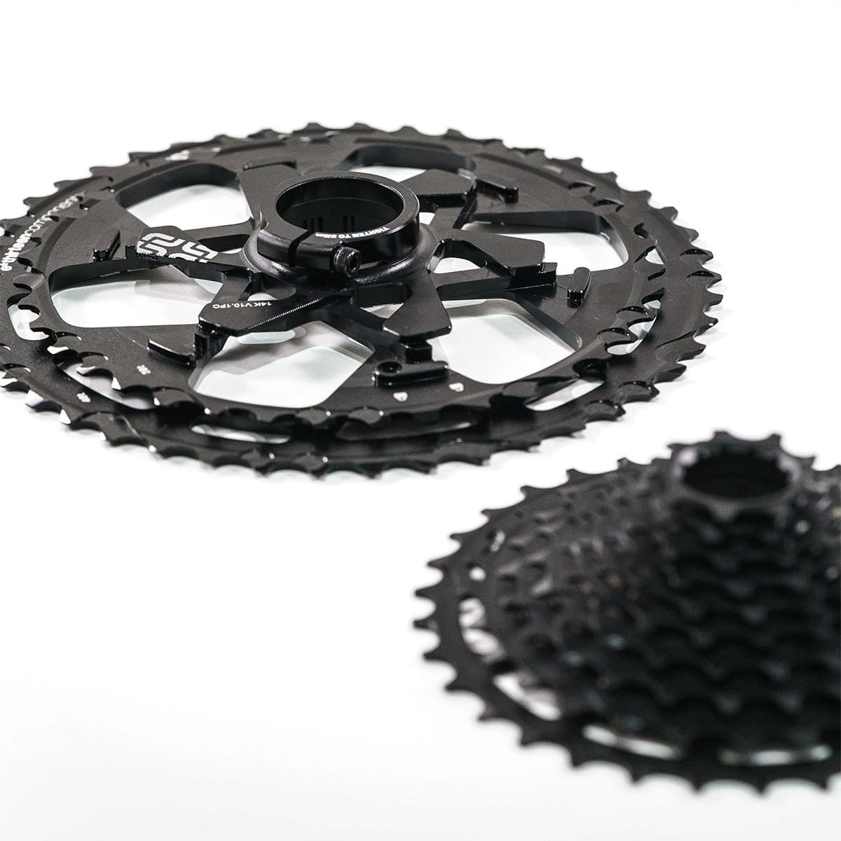 12V E-THIRTEEN TRS+ Sram XD cassette