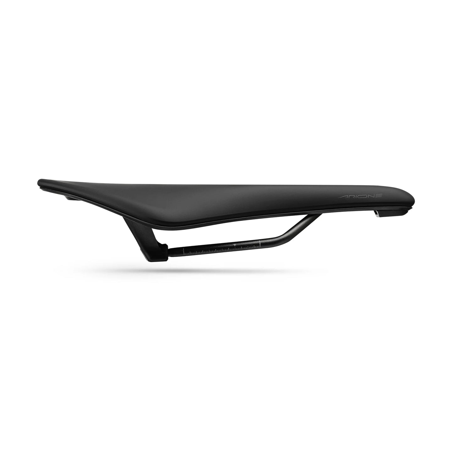 Zadel FIZIK VENTO ARIONE R3 135 mm Rails Kium