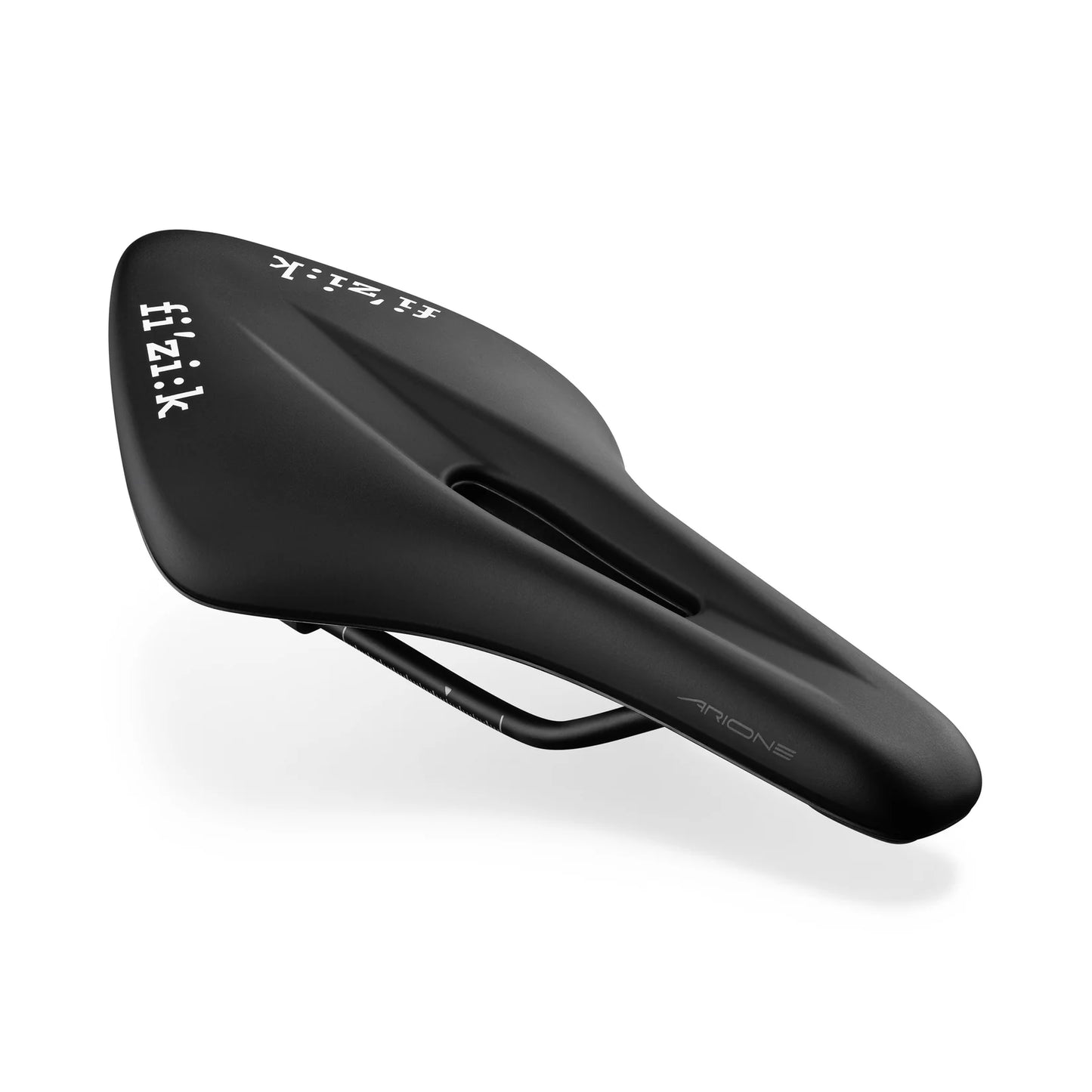 Zadel FIZIK VENTO ARIONE R5 145 mm Rails Staal