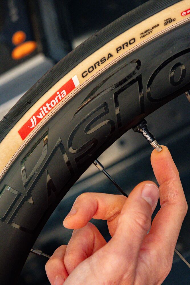 Antiknijpschuim VITTORIA AIR-LINER LIGHT ROAD 700x32-36