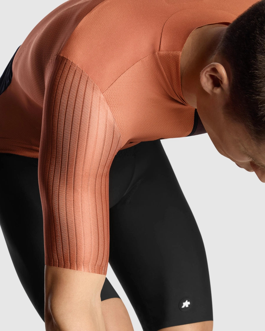 ASSOS EQUIPE RS S11 Korte Mouw Bruine Trui