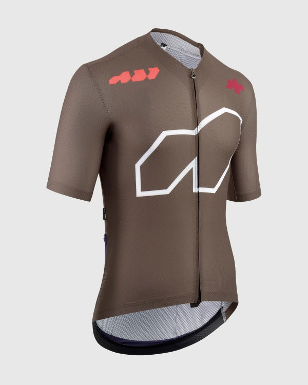 ASSOS EQUIPE R S11 Trui Wij zijn de A Korte Mouw Bruin