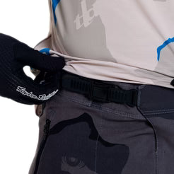 TROY LEE DESINS SKYLINE PRO FLOW CAMO Carbon broek