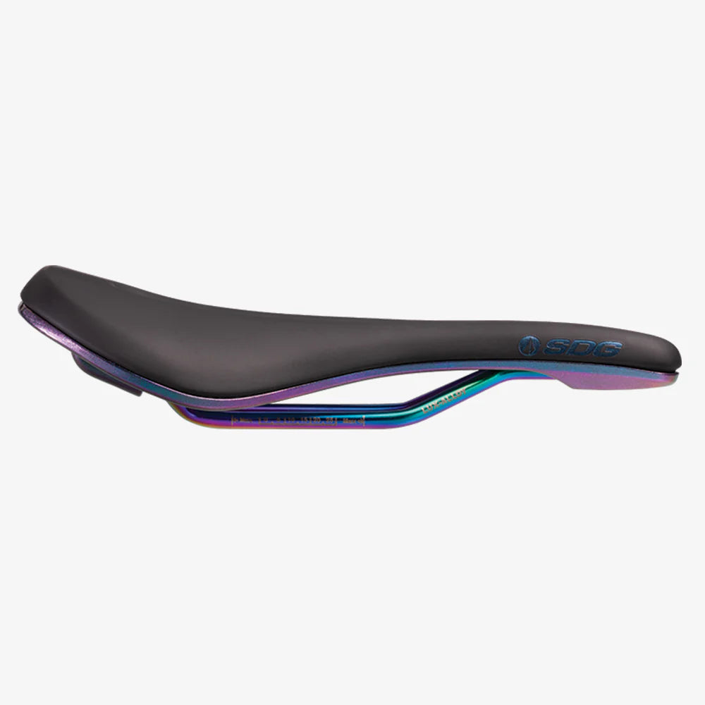 SDG BEL-AIR V3 OVERLAND Rails Lux-Alloy Zwart/Olie Slick Zadel