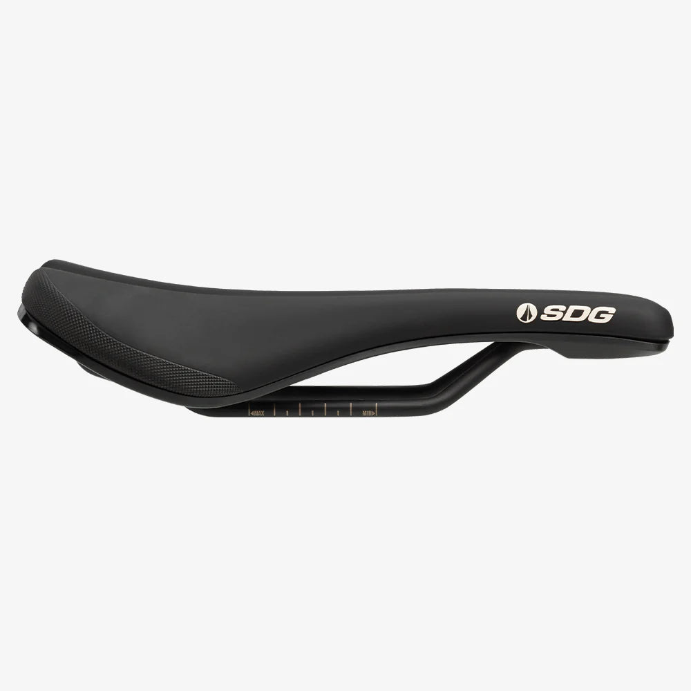 SDG BEL-AIR V3 Air Foam Rails stalen zadel Zwart