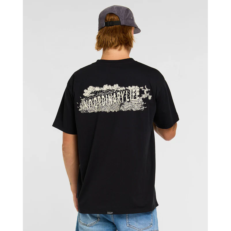 DAHRCO KENTARO Korte Mouw T-shirt Zwart