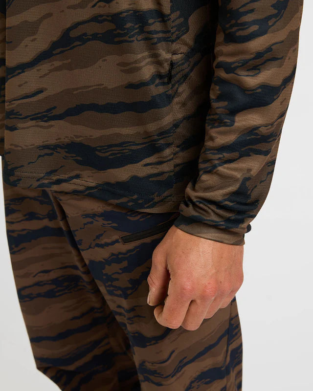 DHARCO GRAVITY RECON Lange Mouw Trui Zwart/Bruin