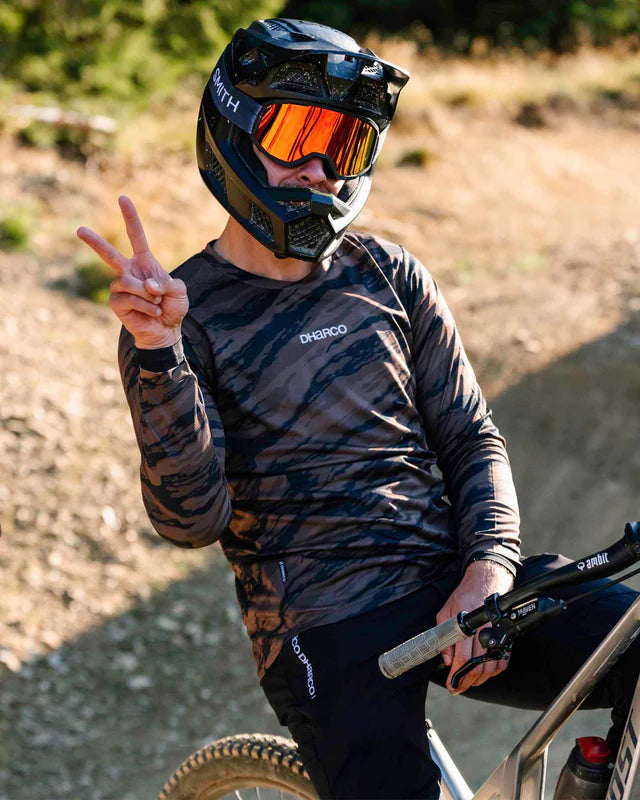 DHARCO GRAVITY RECON Lange Mouw Trui Zwart/Bruin