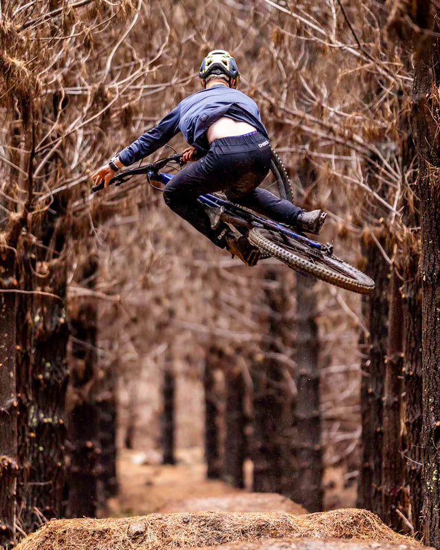 DHARCO ATHER Broek Zwart