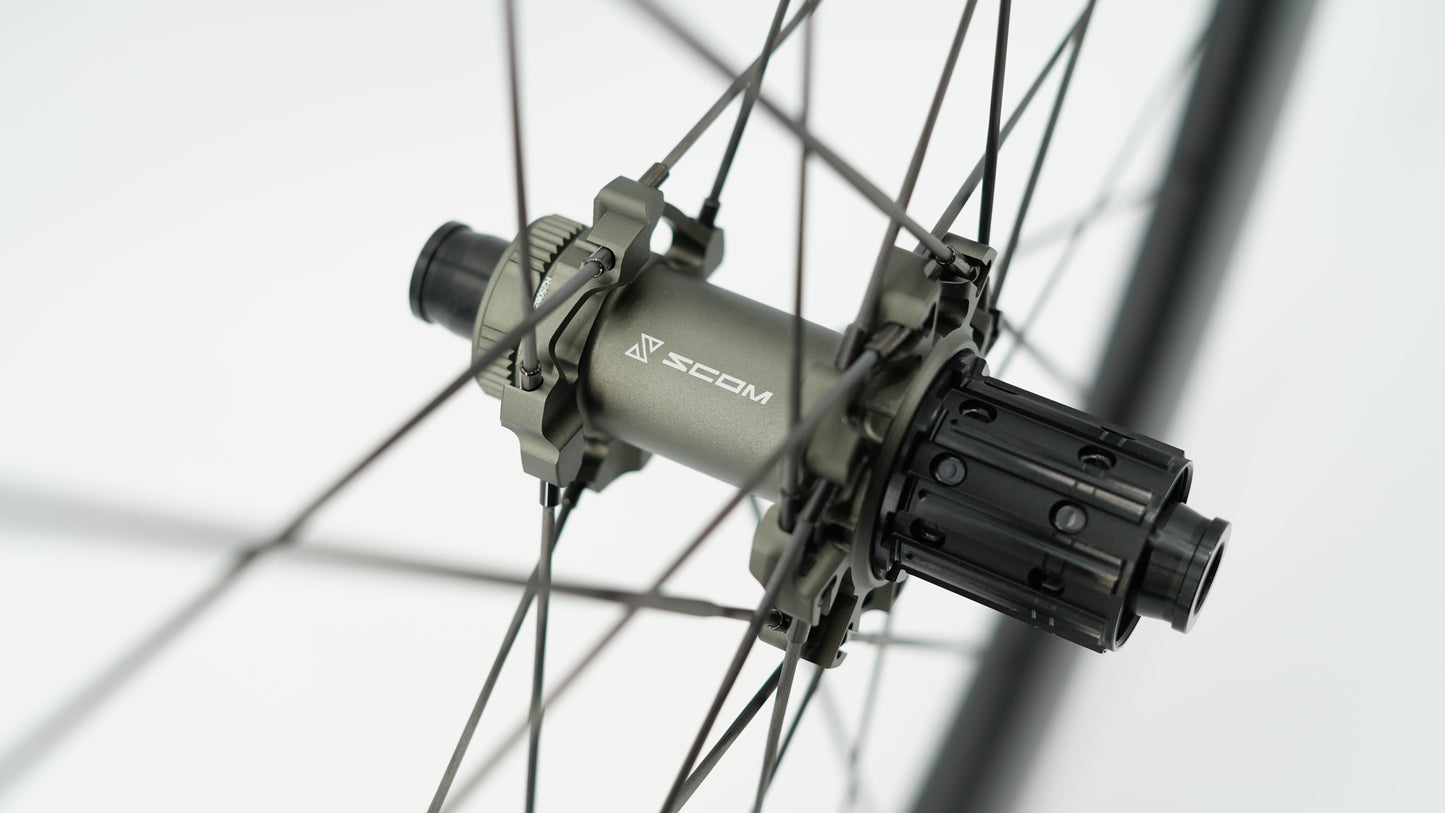 Paar SCOM ULTRA Tubeless wielen (Center Lock)
