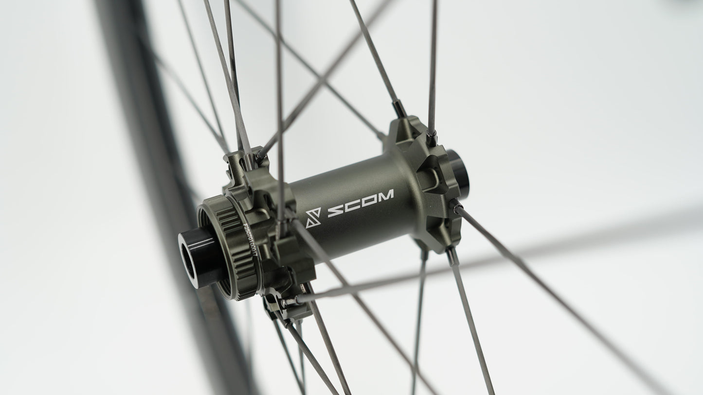 Paar SCOM ULTRA 50 Tubeless wielen (Center Lock)