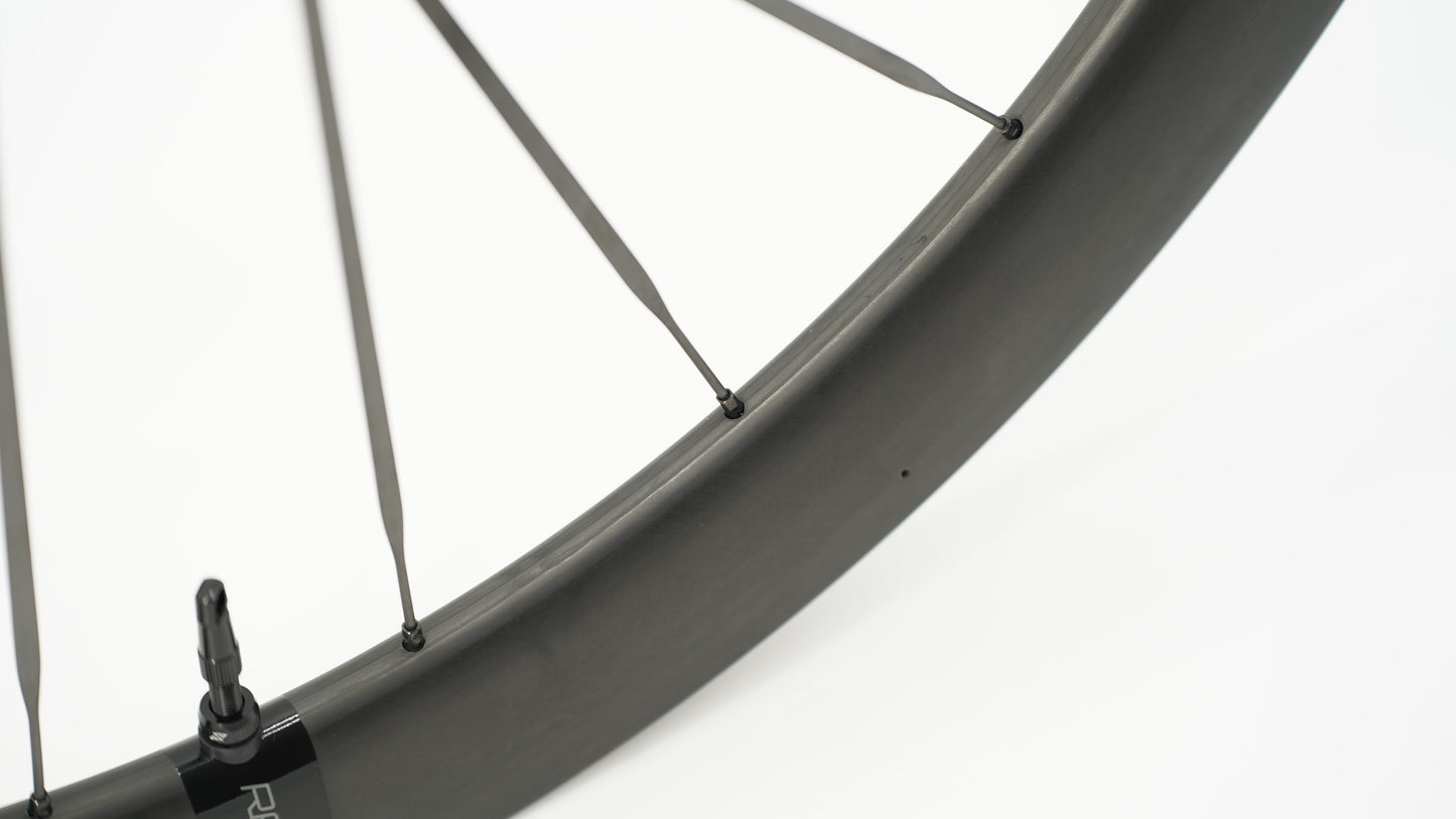 Paar SCOM RACE Tubeless wielen (Center Lock)