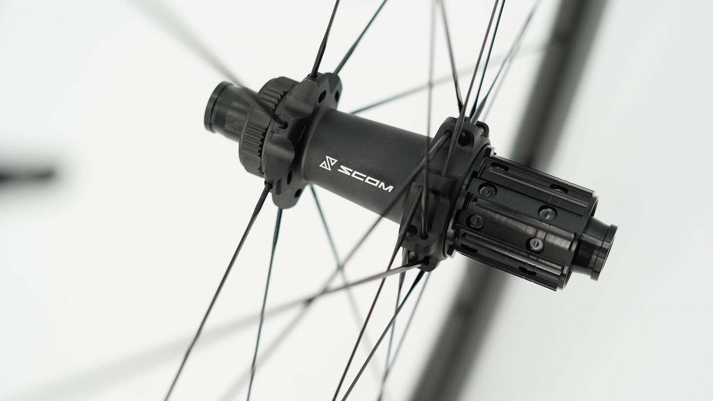 Paar SCOM EVO Tubeless wielen (Center Lock)