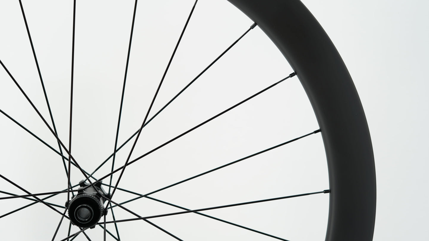 Paar SCOM CORSA 45 Tubeless wielen (Center Lock)