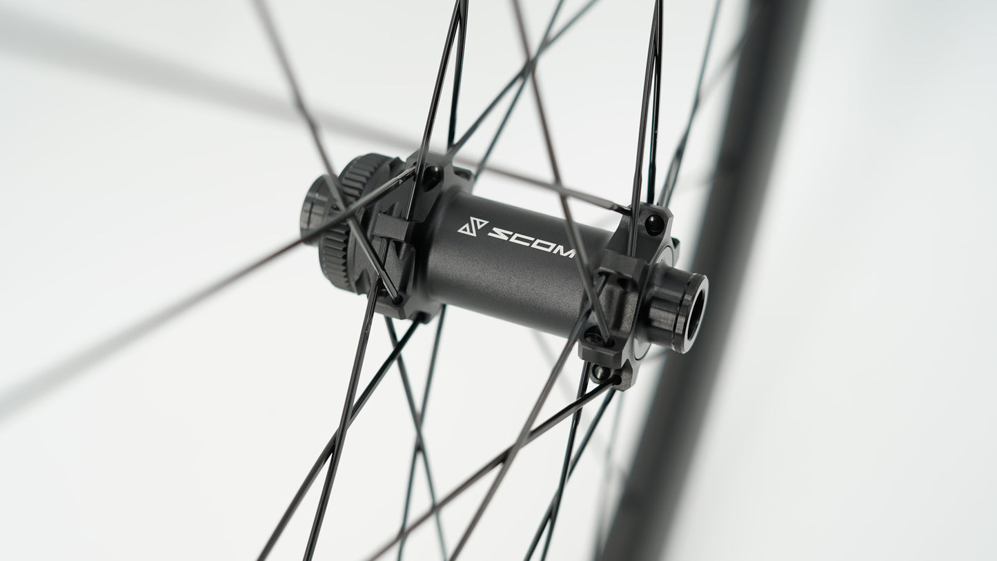 Paar SCOM CORSA 45 Tubeless wielen (Center Lock)