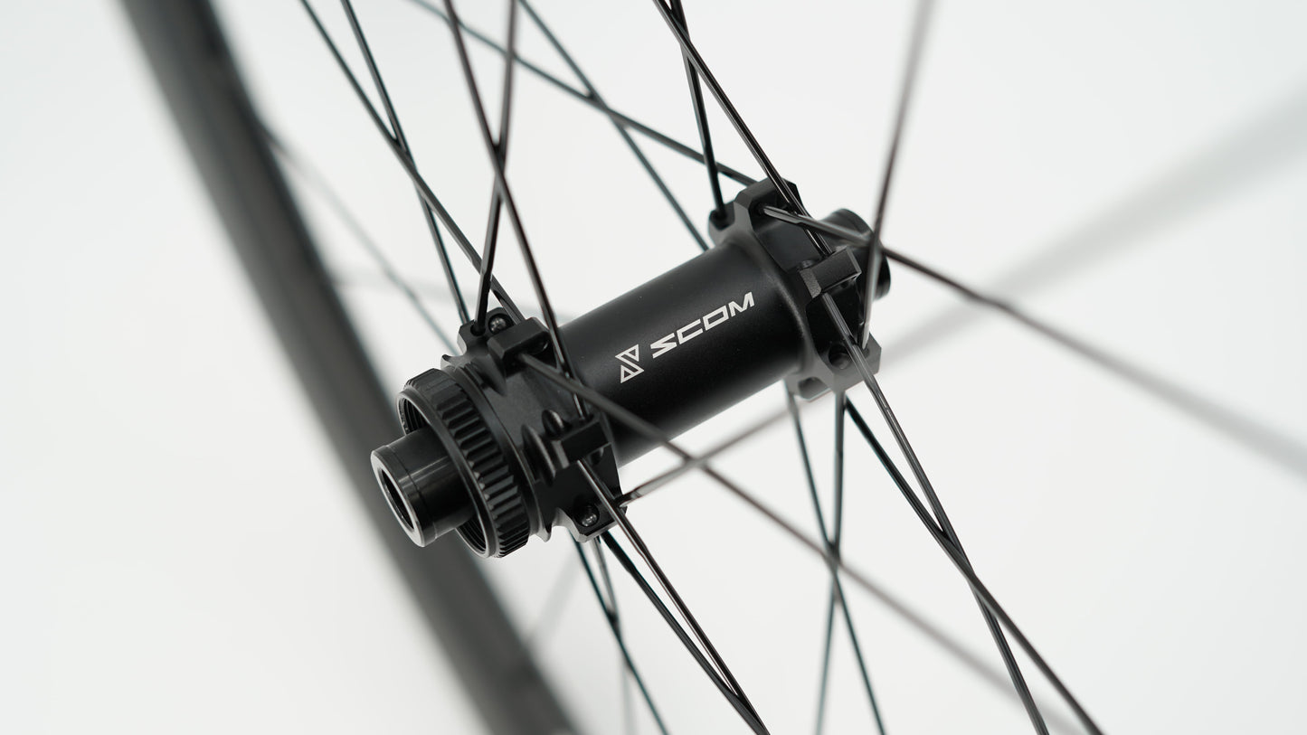 Paar SCOM CORSA 45 Tubeless wielen (Center Lock)