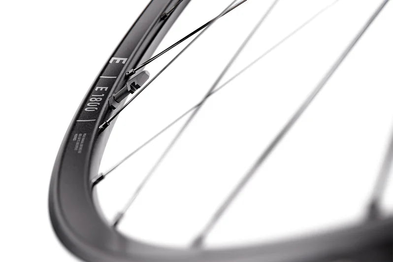 Voorwiel DT SWISS E 1800 SPLINE 20 DISC Tubeless Ready (Center Lock)