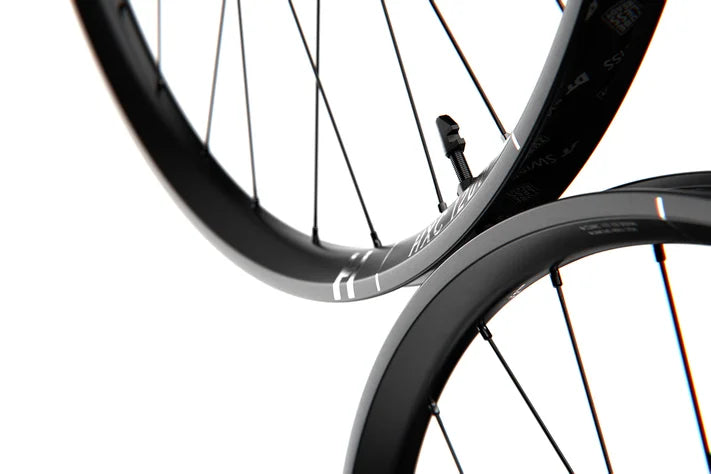 DT SWISS HXC 1200 SPLINE 29" 30 mm 12x148 mm Achterwiel