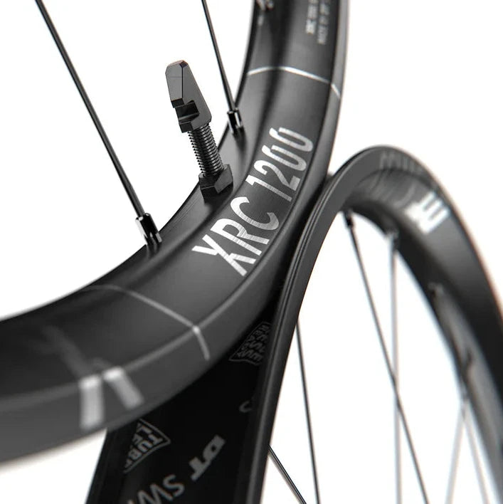DT SWISS XRC 1200 SPLINE 29" 30 mm 15x110 mm Voorwiel