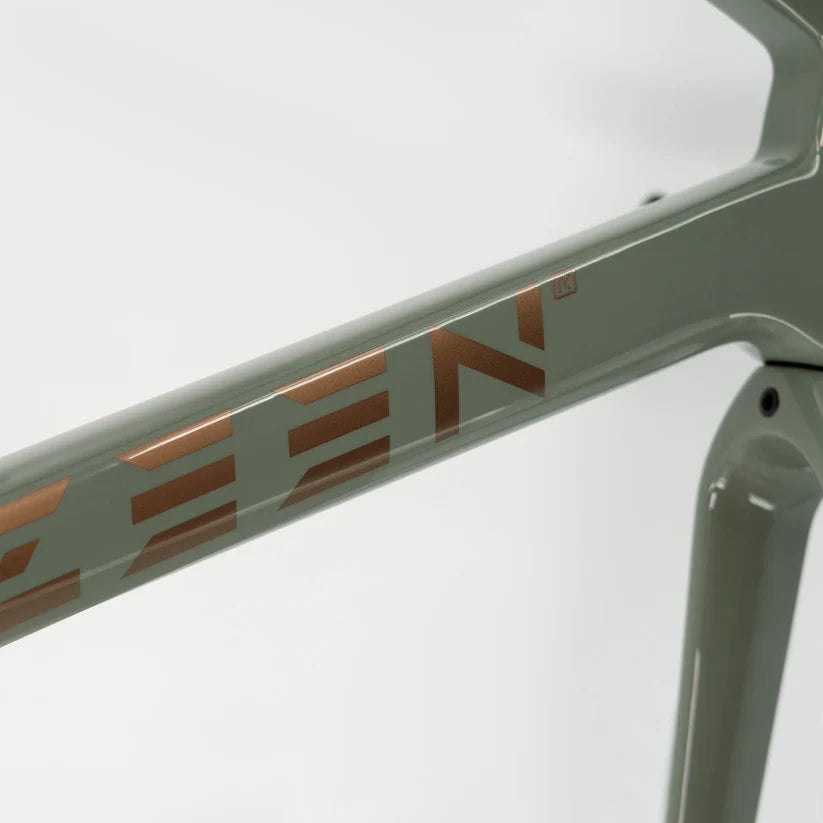 ZEEN EXPLORER-frame + ZEEN GRAVEL-stuur COMBO-set
